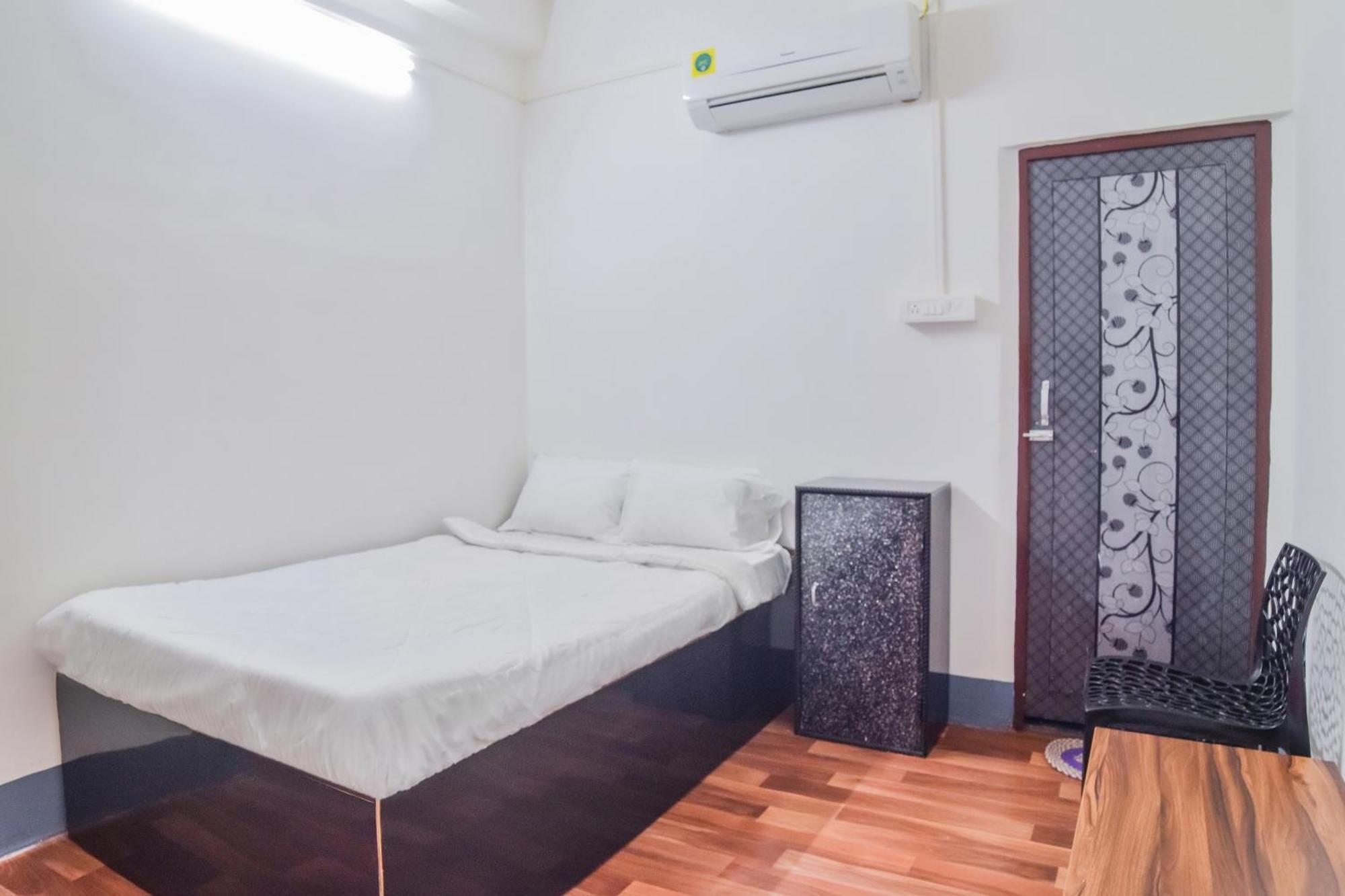Hotel O Dc Lodge Kaharpara Eksteriør bilde